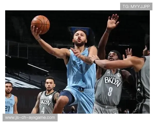 凯尔·韦尔爆发，热火新星28分19篮板惊艳全场